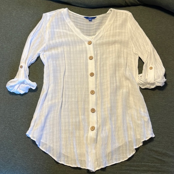 Apt. 9 Tops - Apt. 9 blouse NWOT